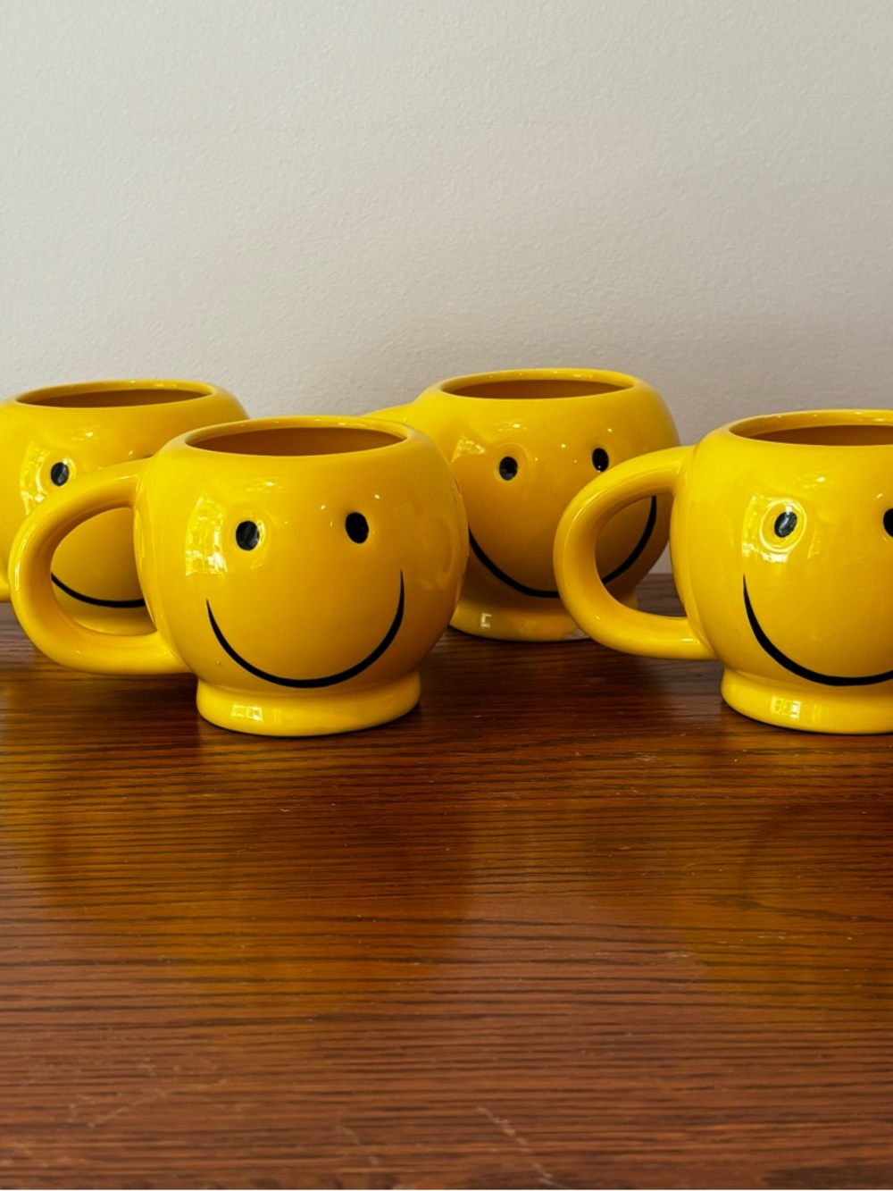 Cheerful Yellow Smiley Face Ceramic Mug - Set-Ready Home Dining Cup